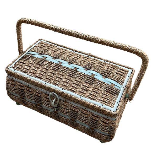 Dritz Handled Raised Sewing Storage Box - Picture 2 of 6